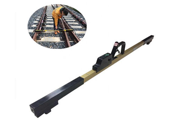 Rail Gauge Measurement Tool