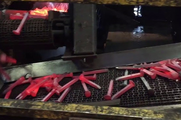 Dog Spike Manufacturers in China